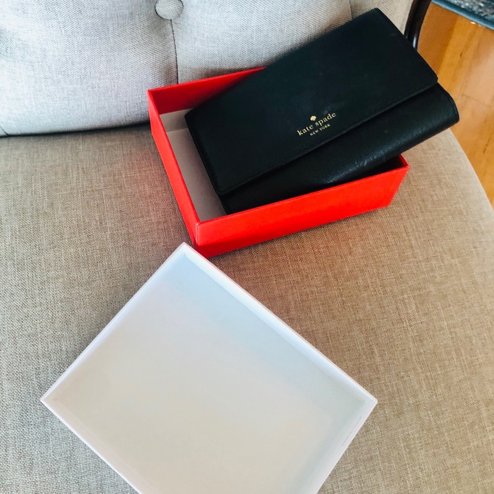 Kate Spade Leather Wallet